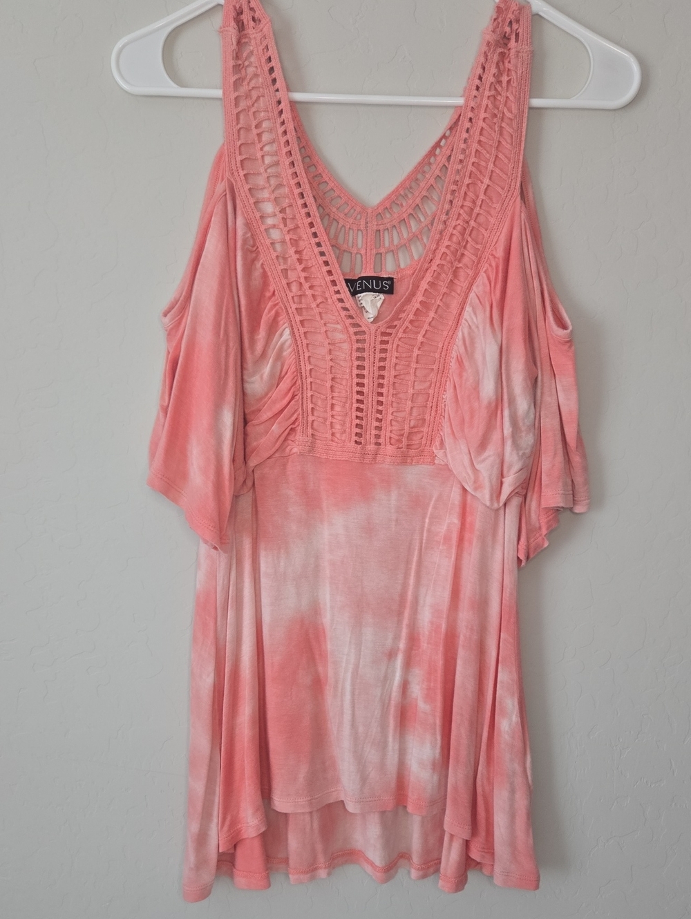 VENUS Coral Tie-Dye Cold-Shoulder Crochet Tunic